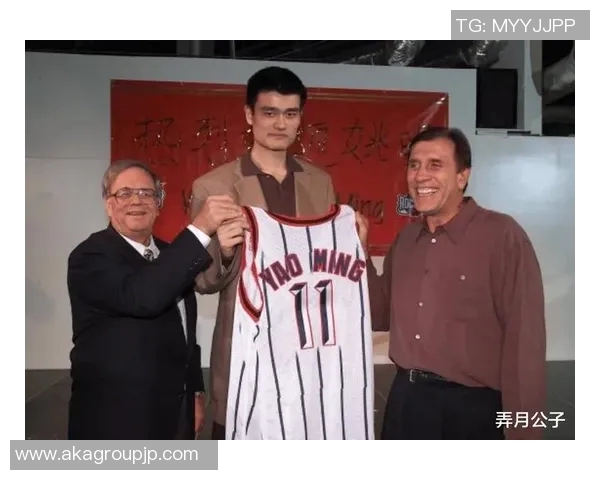 姚明携手团队挑战极限户外探险展现勇气与毅力的精彩旅程