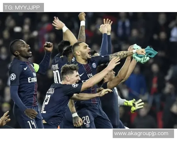 日本足球明星与德国劲旅的巅峰对决展现技术与战术的精彩较量 日本足球明星与德国劲旅的巅峰对决展现技术与战术的精彩较量