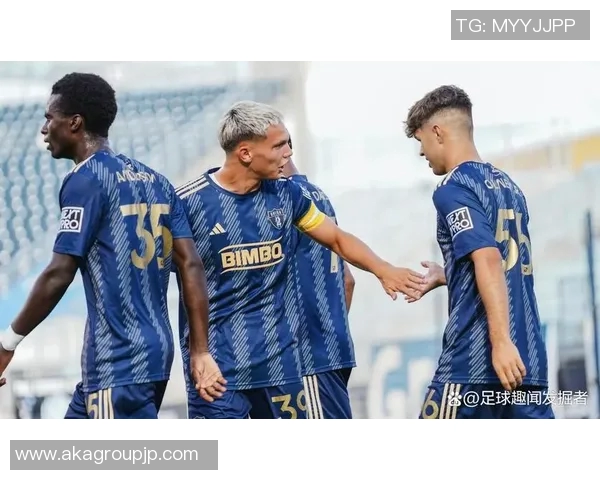 足球明星吉姆高清相片展示他的精彩瞬间与职业生涯成就 足球明星吉姆高清相片展示他的精彩瞬间与职业生涯成就