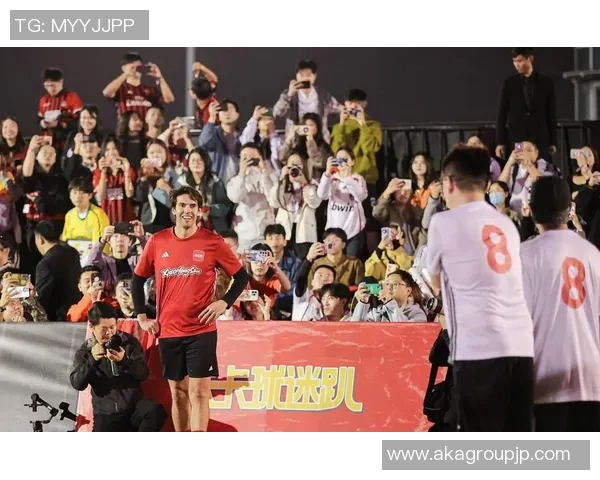 卡卡足球明星卡的传奇故事与球迷心中的永恒回忆